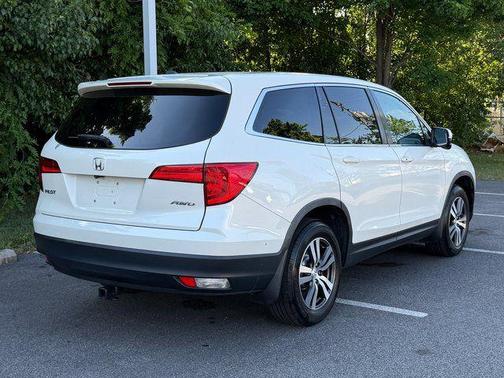White Diamond Pearl 2018 Honda Pilot EX-L