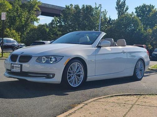 2011 BMW 335 335i