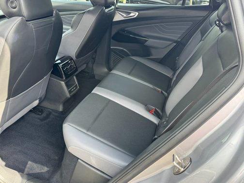 Silver Mist Metallic 2023 Volkswagen ID.4 AWD Pro S