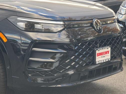 2025 Volkswagen Tiguan 2.0T SE R-Line Black 4MOTION