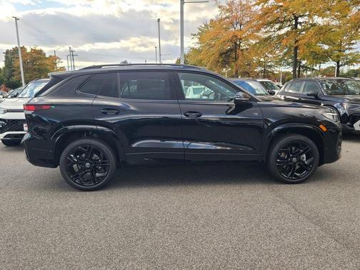 2025 Volkswagen Tiguan 2.0T SE R-Line Black 4MOTION