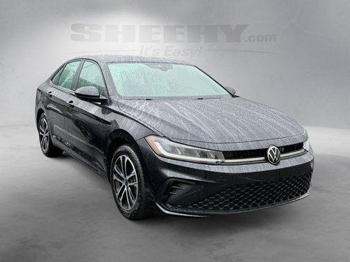Deep Black Pearl 2025 Volkswagen Jetta 1.5T Sport