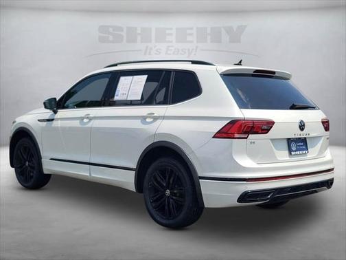 2022 Volkswagen Tiguan 2.0T SE R-Line Black 4MOTION