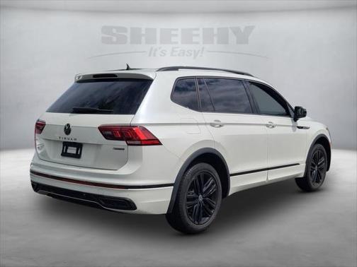 2022 Volkswagen Tiguan 2.0T SE R-Line Black 4MOTION