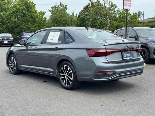 Platinum Gray Metallic 2025 Volkswagen Jetta 1.5T Sport