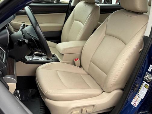 2016 Subaru Legacy Limited