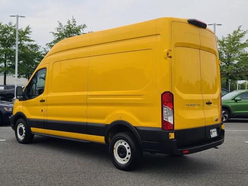 2021 Ford Transit-250 Base