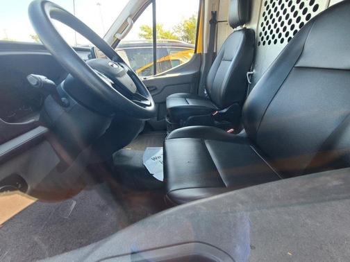 2021 Ford Transit-250 Base