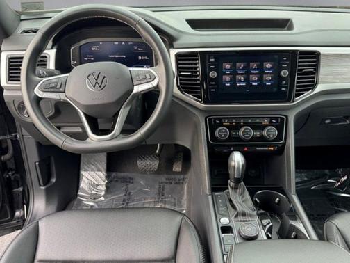 2023 Volkswagen Atlas Cross Sport 3.6L V6 SE w/Technology