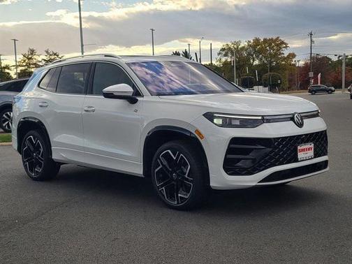 2026 Volkswagen Tiguan 2.0T SEL R-Line 4MOTION