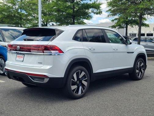 2026 Volkswagen Atlas Cross Sport 2.0T SE w/Technology 4MOTION