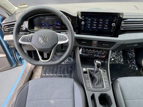 Monterey Blue Pearl 2027 Volkswagen Jetta 1.4T SE