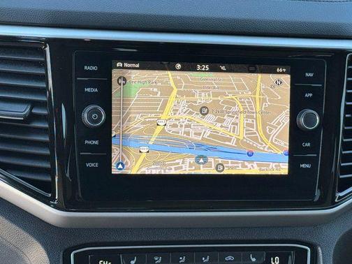 Opal White Pearl 2023 Volkswagen Atlas Cross Sport 3.6L V6 SEL R-Line