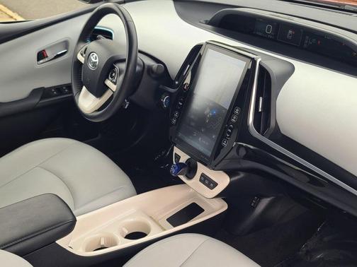 2017 Toyota Prius Prime Premium