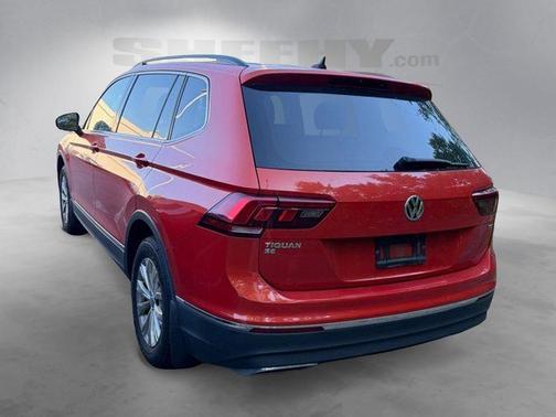 Habanero Orange Metallic 2018 Volkswagen Tiguan 2.0T SE