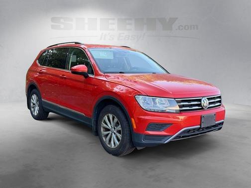 Habanero Orange Metallic 2018 Volkswagen Tiguan 2.0T SE