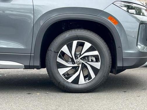 2025 Volkswagen Tiguan 2.0T S 4MOTION