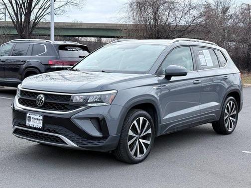 2022 Volkswagen Taos 1.5T SE