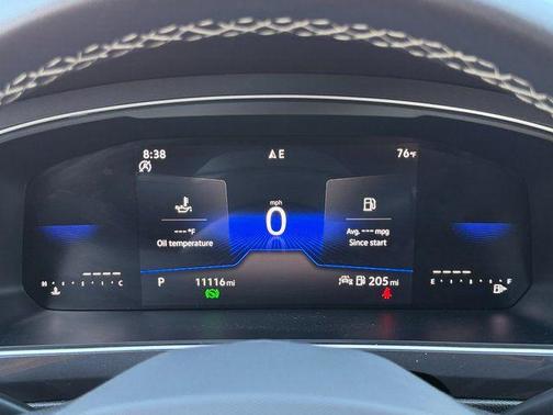 Deep Black Pearl 2024 Volkswagen Tiguan 2.0T SE