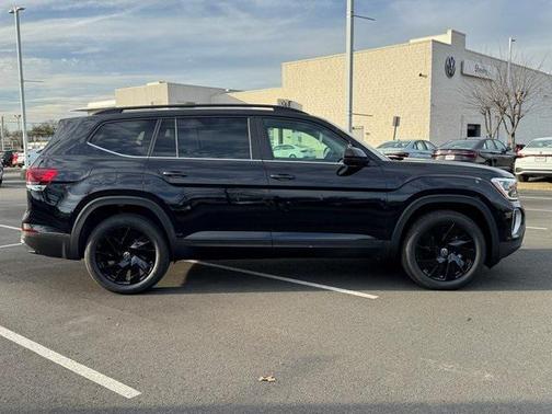 2026 Volkswagen Atlas 2.0T SE w/Technology 4MOTION