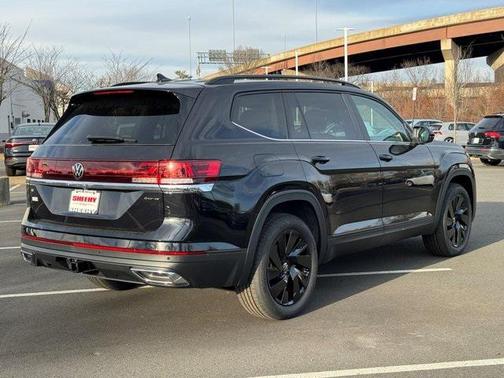 2026 Volkswagen Atlas 2.0T SE w/Technology 4MOTION
