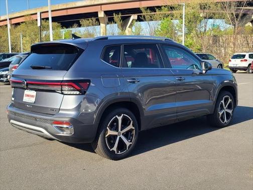 2025 Volkswagen Taos 1.5T SEL