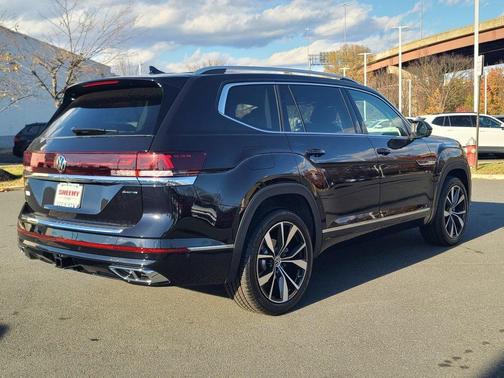 2026 Volkswagen Atlas 2.0T SEL Premium R-Line 4MOTION
