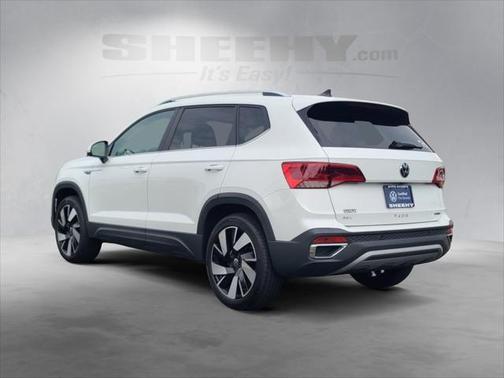 2024 Volkswagen Taos 1.5T SEL