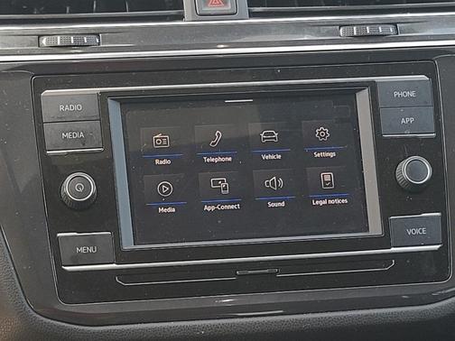 2023 Volkswagen Tiguan 2.0T S