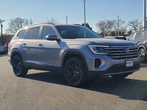 2025 Volkswagen Atlas 2.0T SE w/Technology 4MOTION
