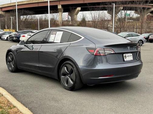 2020 Tesla Model 3 Standard Range