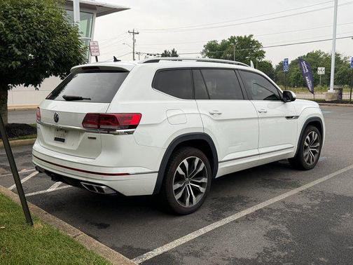 White 2021 Volkswagen Atlas 3.6L SEL