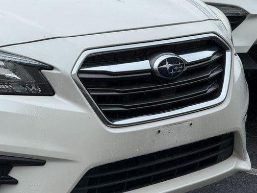 Crystal White Pearl 2019 Subaru Legacy Premium
