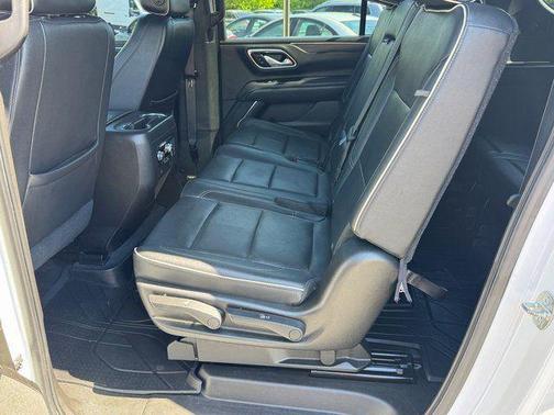 Summit White 2021 GMC Yukon XL SLT