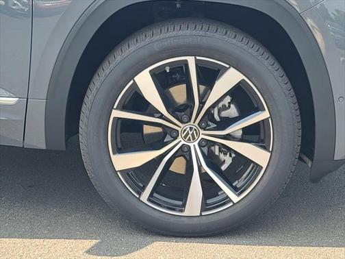 2025 Volkswagen Atlas 2.0T SEL Premium R-Line 4MOTION