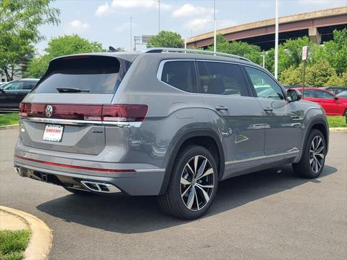 2025 Volkswagen Atlas 2.0T SEL Premium R-Line 4MOTION