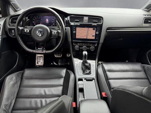 2019 Volkswagen Golf R 2.0T DSG