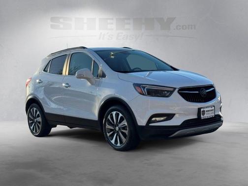 Summit White 2018 Buick Encore Essence