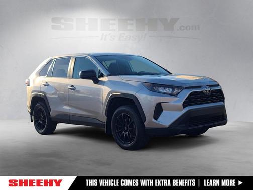 2022 Toyota RAV4 LE
