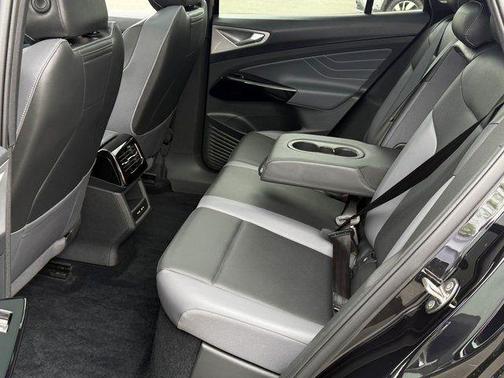 Deep Black Pearl 2023 Volkswagen ID.4 AWD Pro S