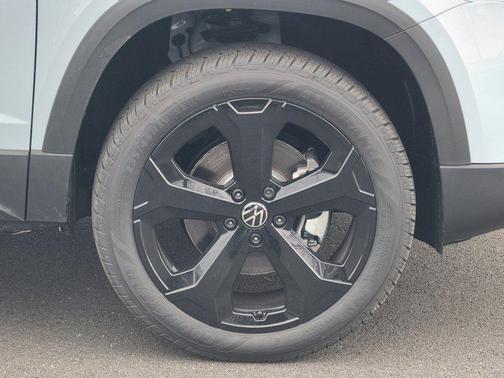 Gray 2026 Volkswagen Taos SEL