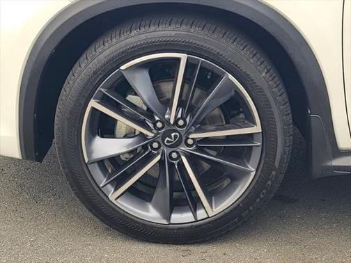 2024 INFINITI QX55 LUXE
