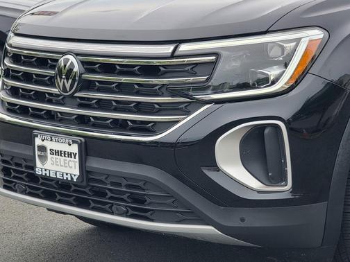 2025 Volkswagen Atlas 2.0T SE w/Technology 4MOTION
