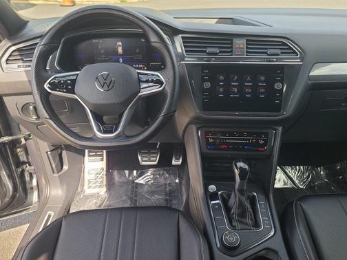 2023 Volkswagen Tiguan 2.0T SE R-Line Black 4MOTION