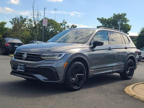 2023 Volkswagen Tiguan 2.0T SE R-Line Black 4MOTION