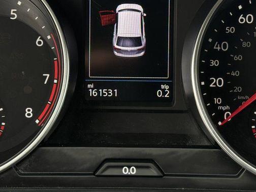 Pure White 2018 Volkswagen Tiguan 2.0T SE 4MOTION