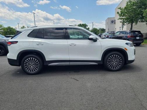 2025 Volkswagen Tiguan 2.0T S
