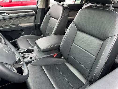 2022 Volkswagen Atlas 2.0T SE
