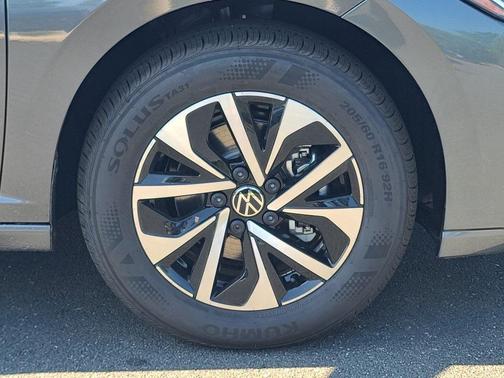 2025 Volkswagen Jetta 1.5T S