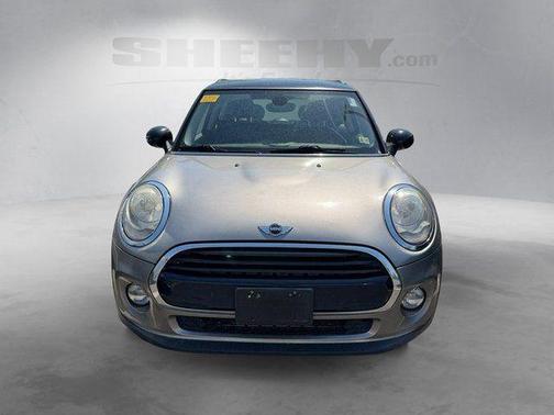 Moonwalk Gray Semi-Metallic 2016 MINI Hardtop Cooper
